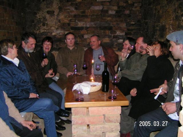 Weingut Zur Schlafmuetze Hotel Herrnbaumgarten ภายนอก รูปภาพ