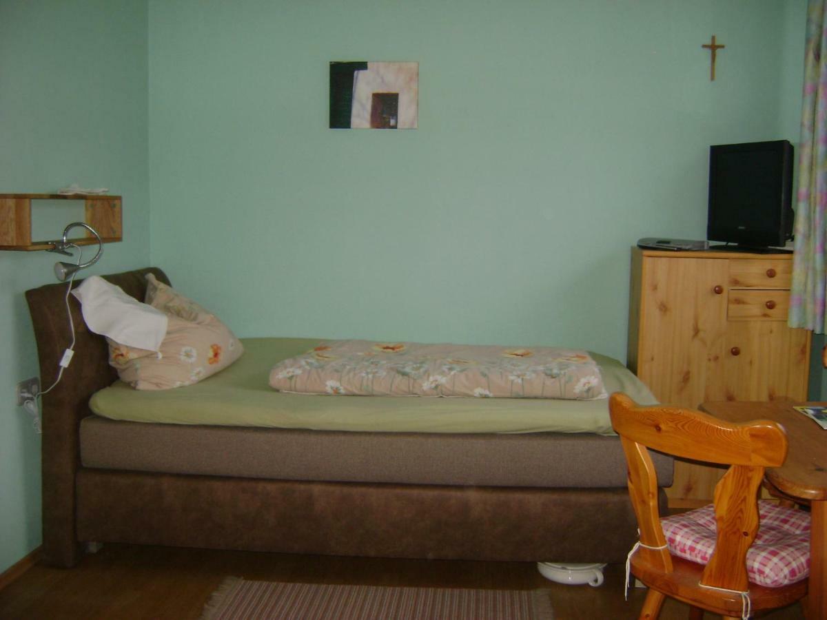 Weingut Zur Schlafmuetze Hotel Herrnbaumgarten ภายนอก รูปภาพ